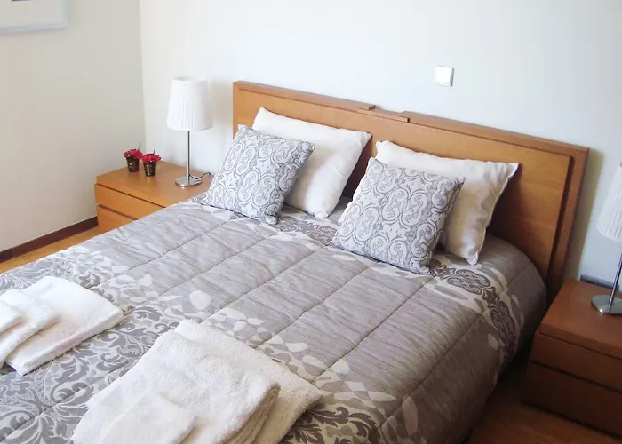 The River's Whisper Apartment Geres